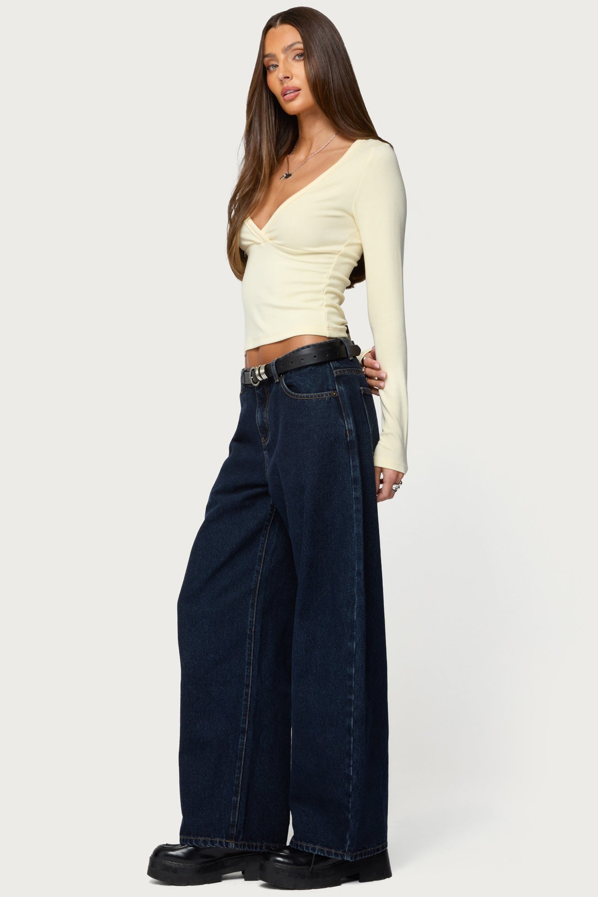 Jillian Low Rise Oversized Barrel Jeans - Image 3