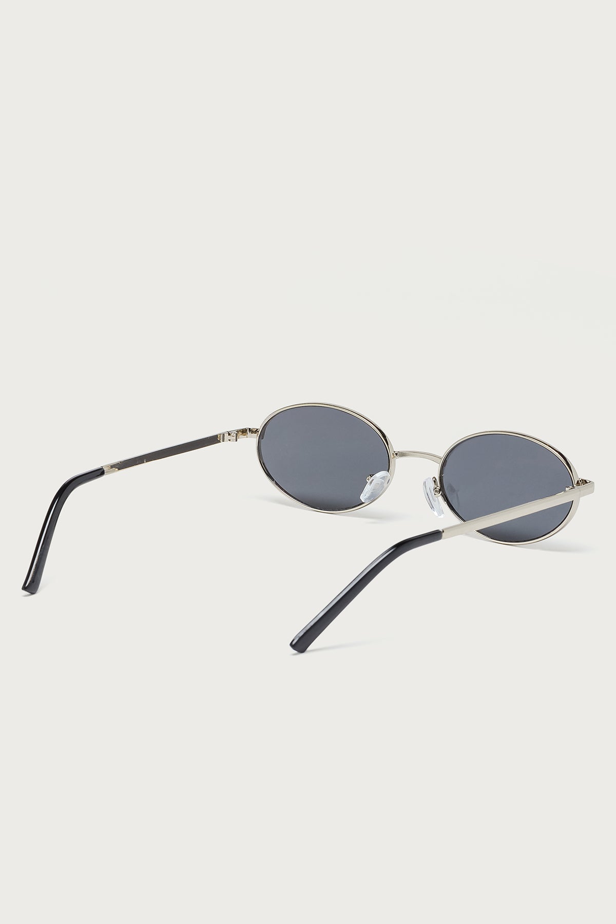 Naomie Oval Metal Sunglasses - Image 4
