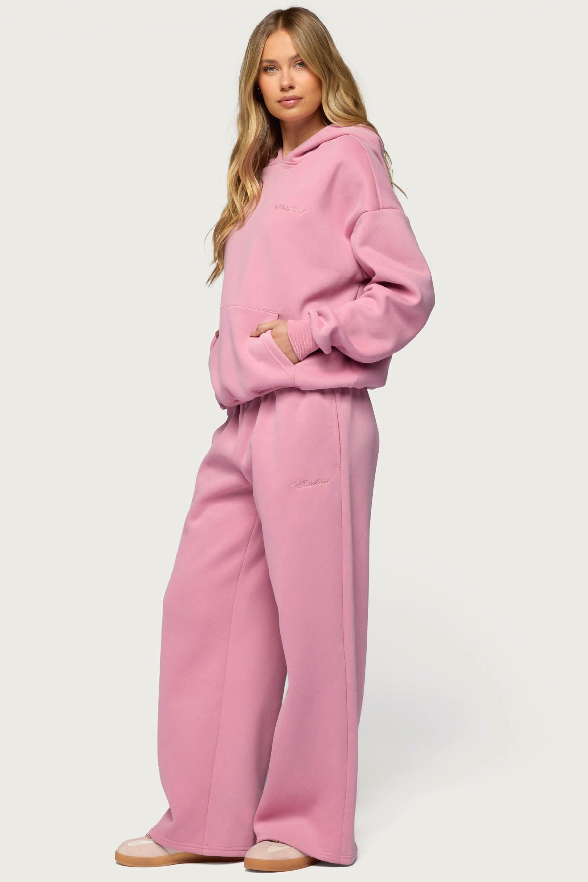 Basic Girl Oversized Edikted Hoodie - Image 7