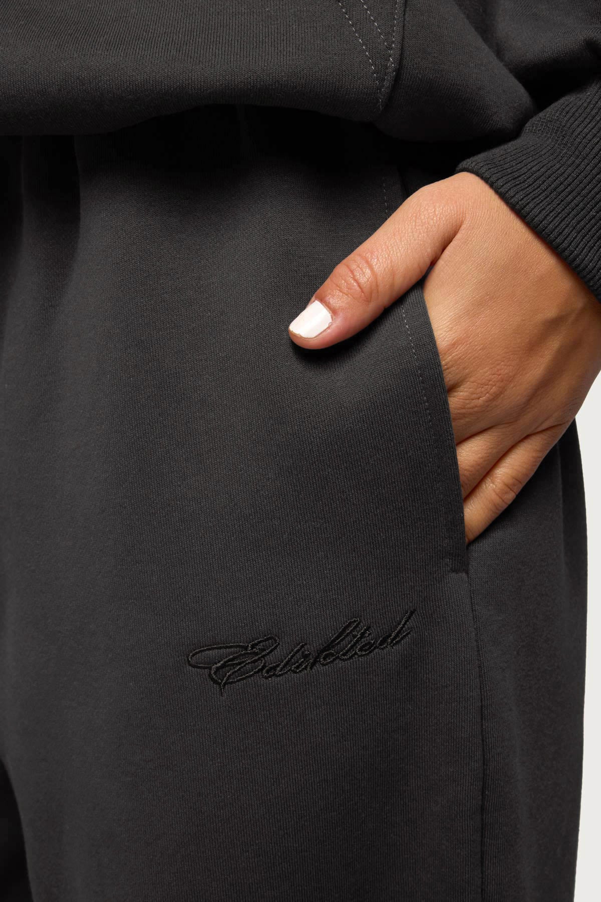 Basic Girl Wide Leg Edikted Sweatpants - Image 6