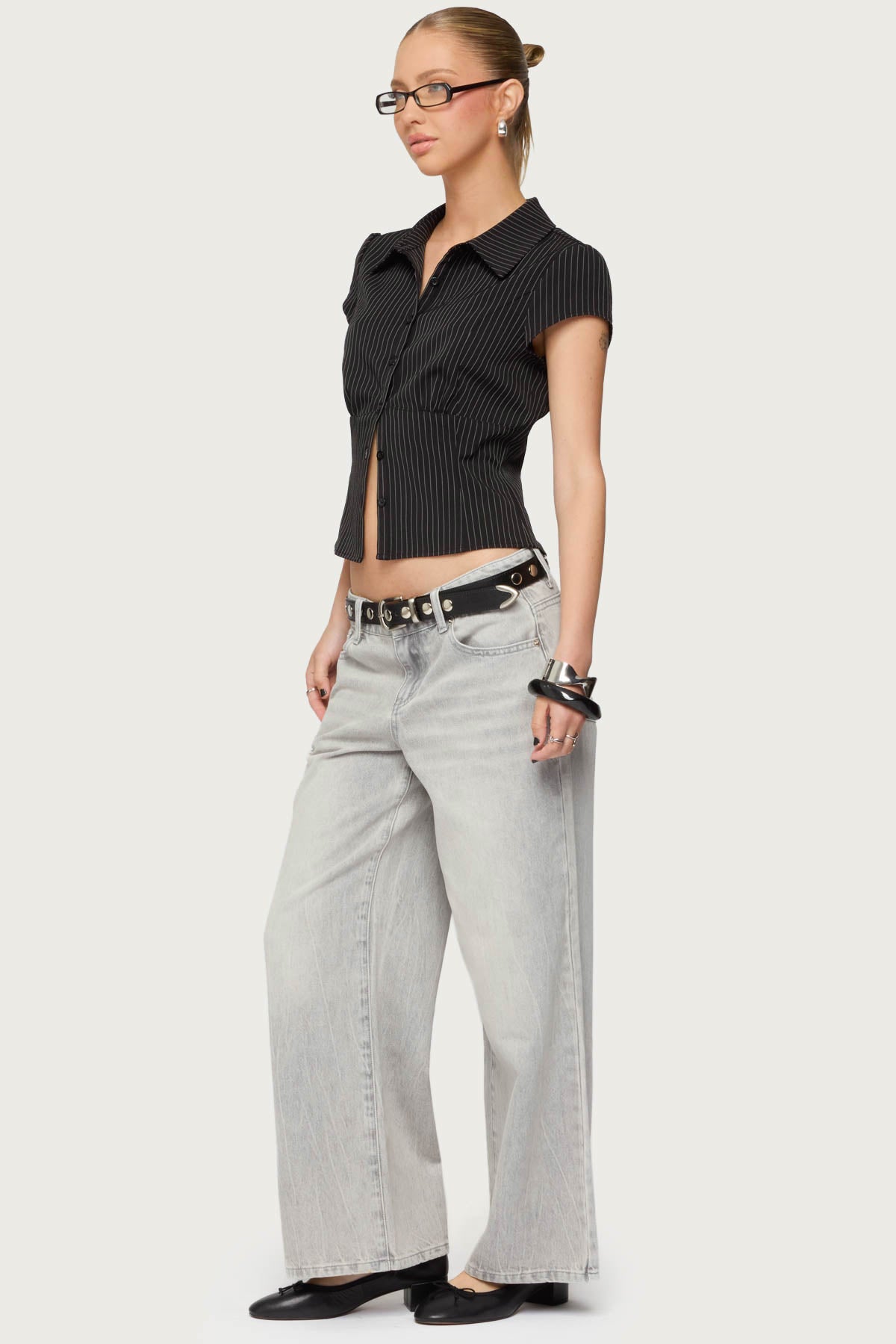 Petite Magda Acid Wash Low Rise Baggy Jeans - Image 3
