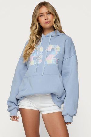 82 Oversized Hoodie