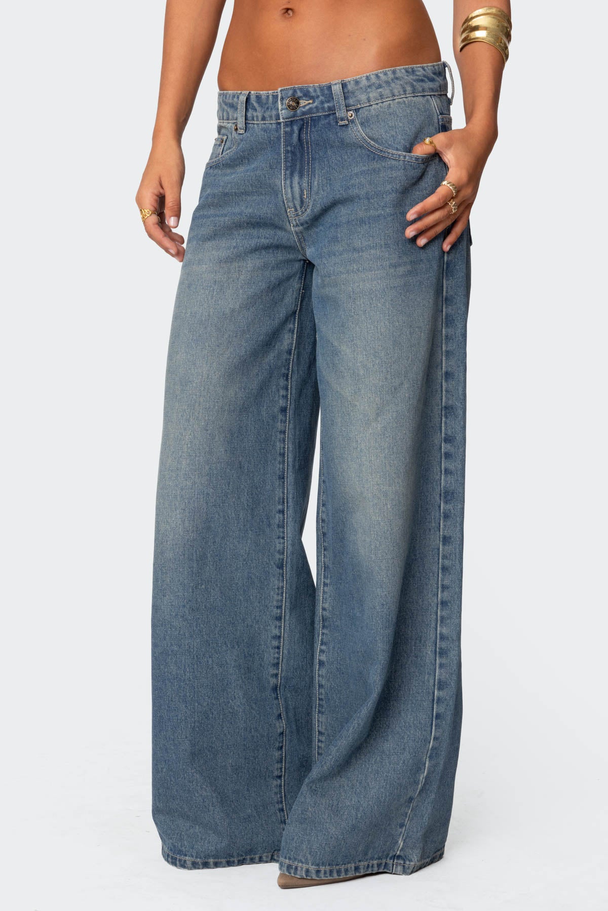 Vyxen Vintage Washed Low Rise Baggy Jeans - Image 3