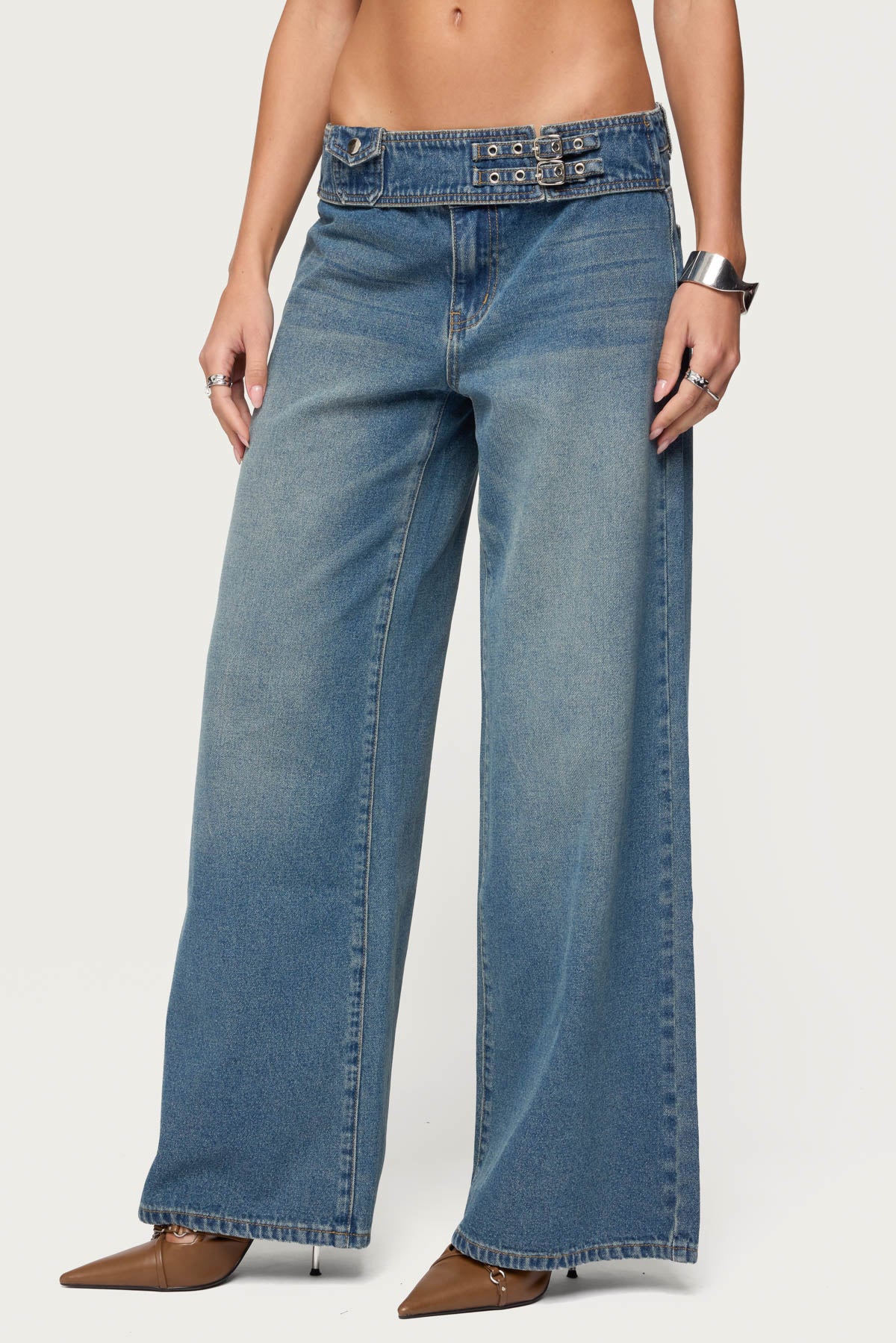 Double Buckle Low Rise Baggy Jeans - Image 4