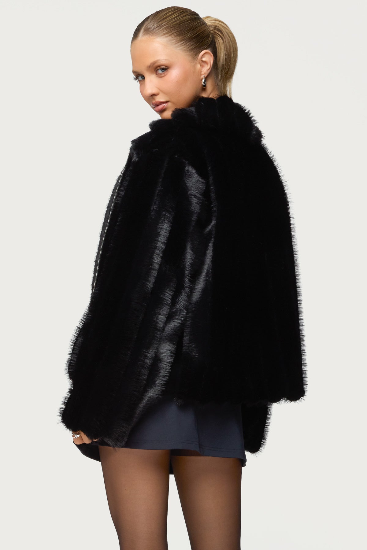 Tedi Faux Fur Jacket - Image 6
