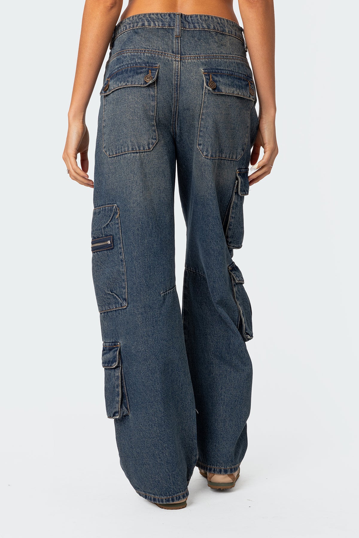 Adana Low Rise Baggy Cargo Jeans - Image 4