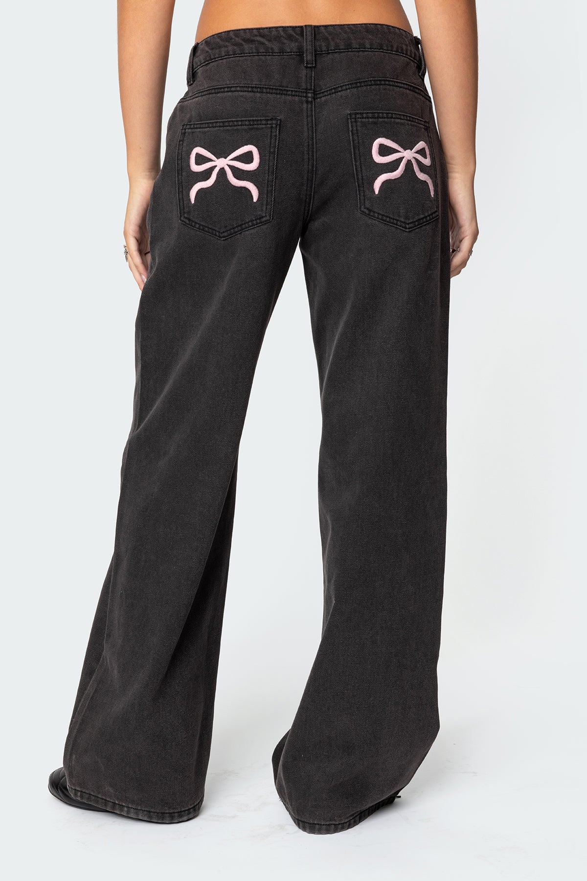 Bow Pocket Low Rise Baggy Jeans - Image 4