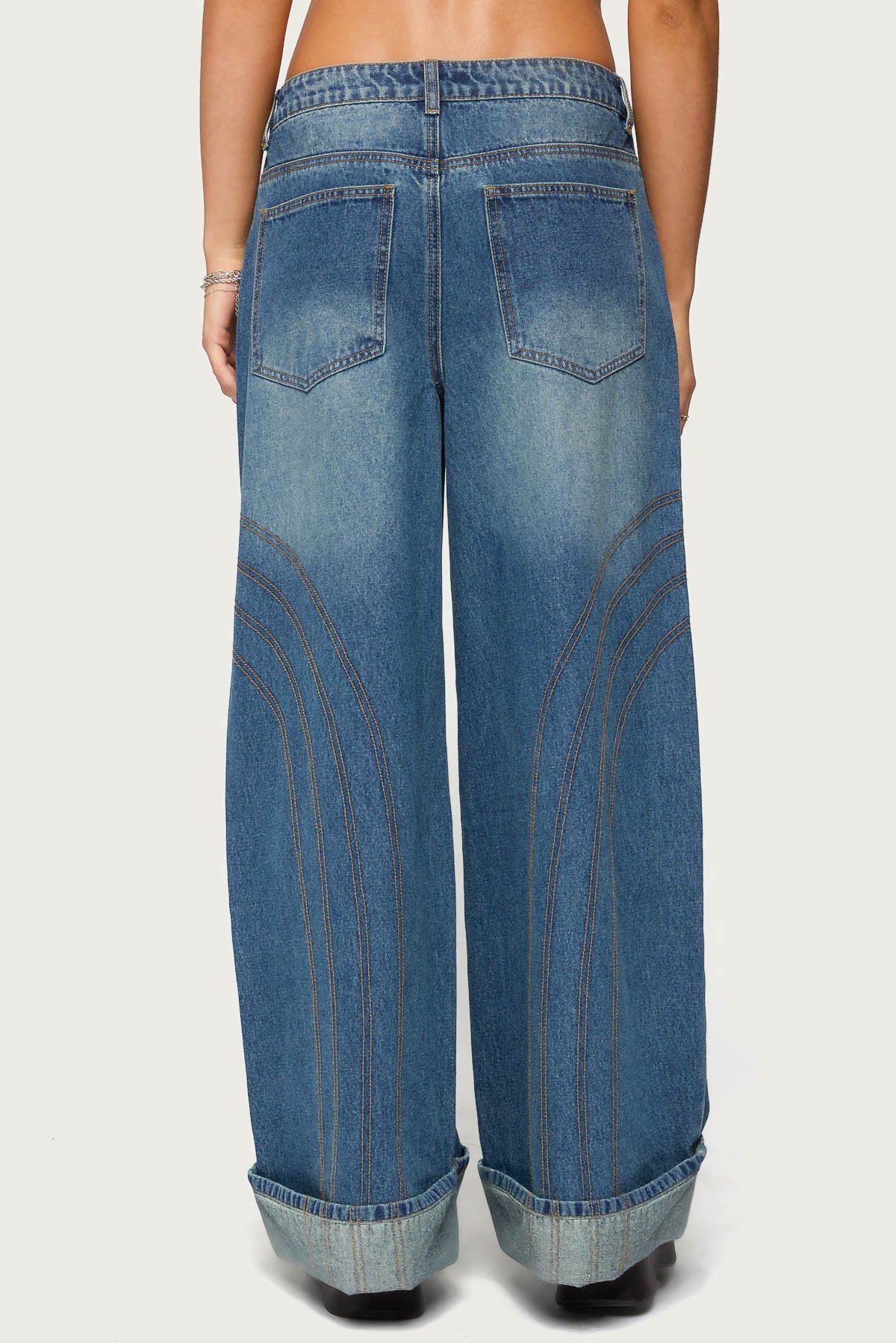 Cuffed Low Rise Baggy Jeans - Image 4