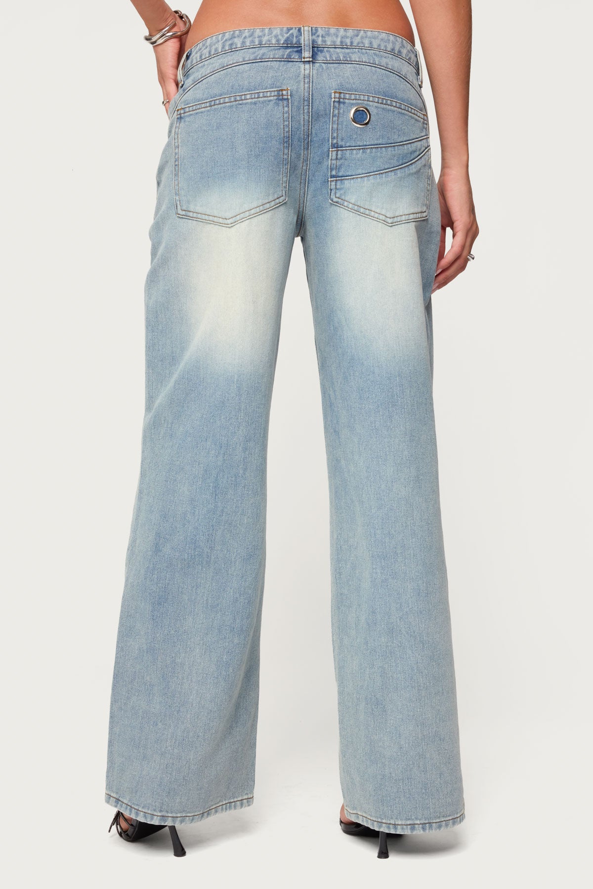 Celia Washed Low Rise Baggy Jeans - Image 5