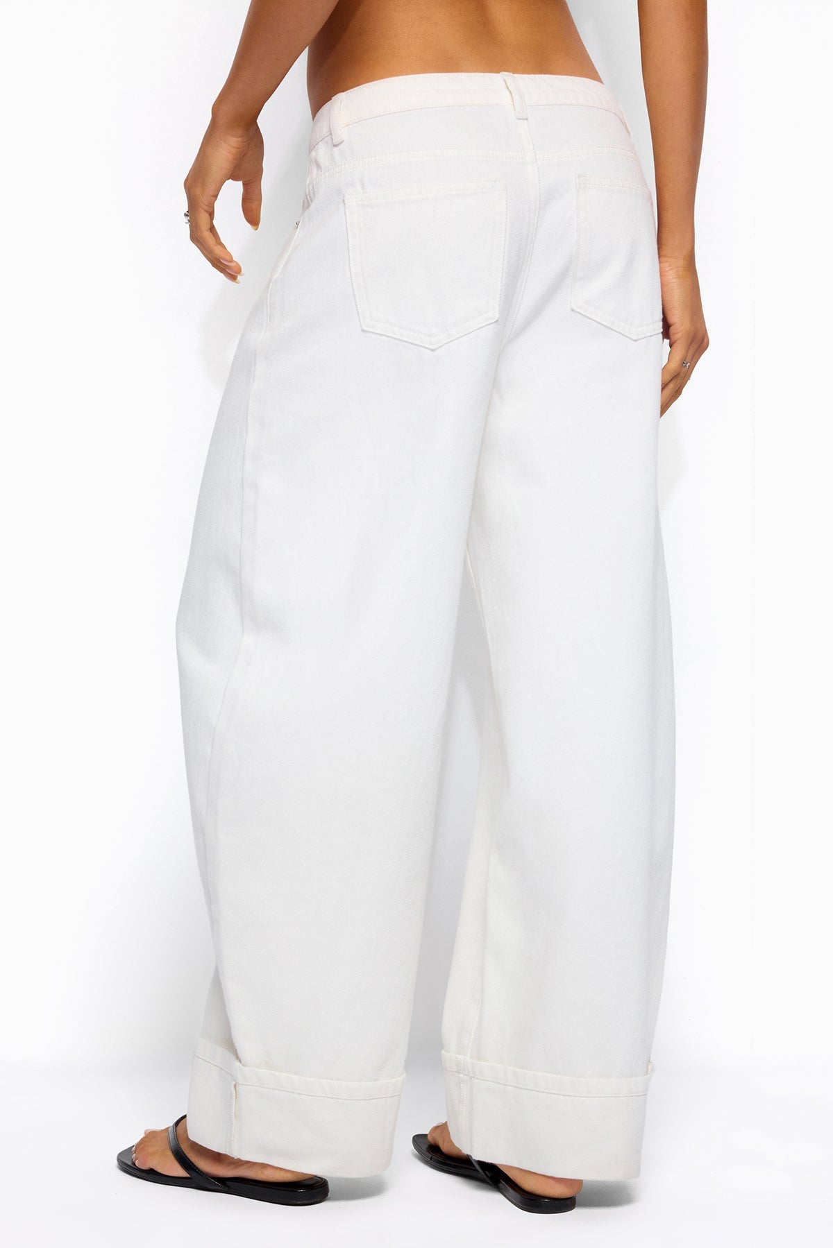 Kella Low Rise Baggy Jeans - Image 5