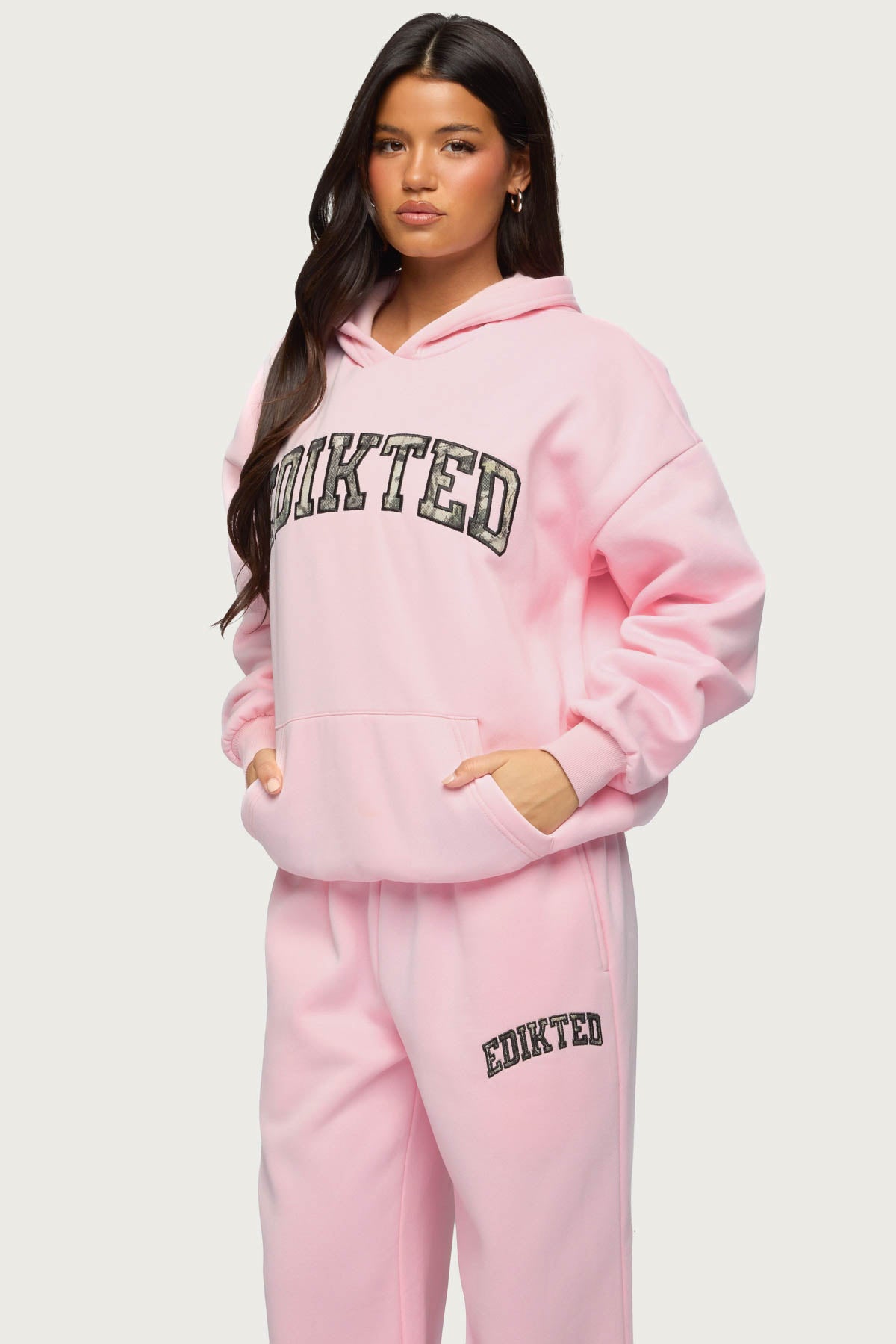 Edikted Crush Oversized Hoodie - Image 4