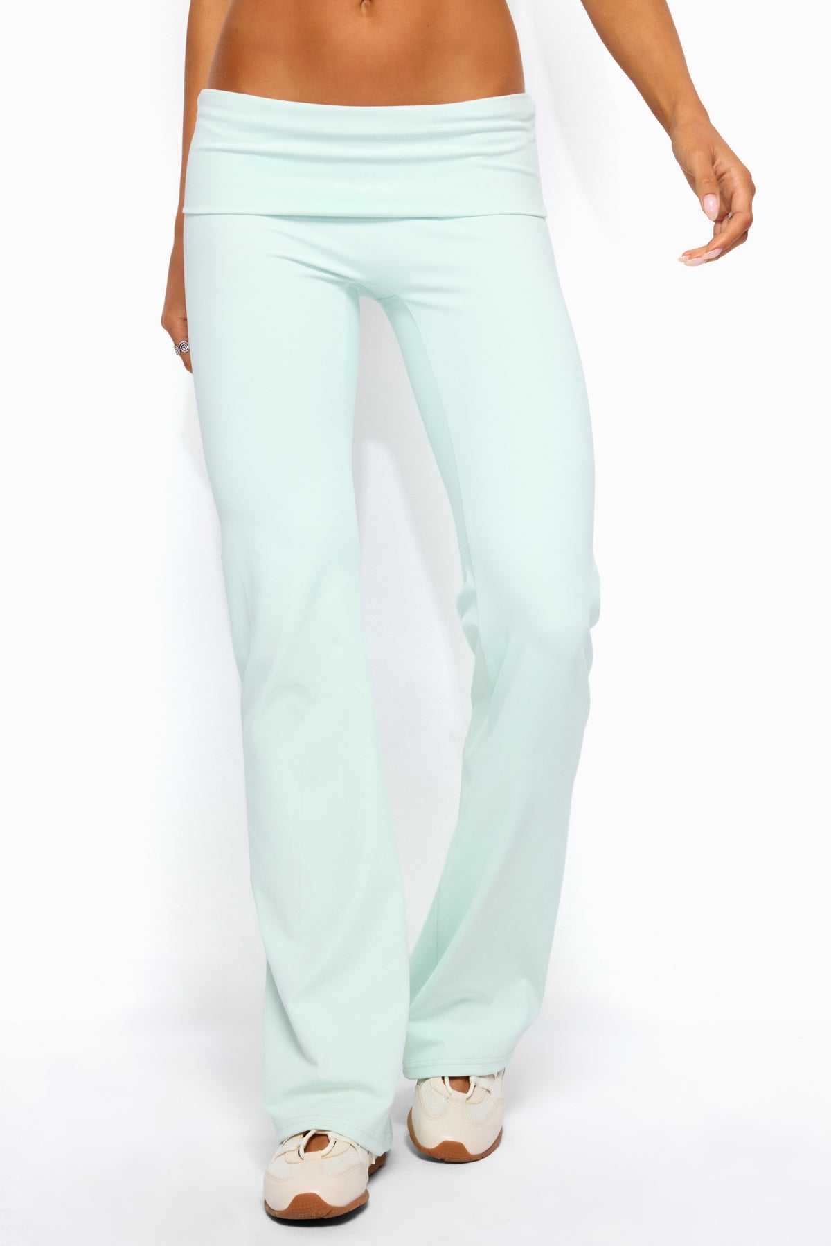 Oriane Foldover Flared Leggings - Image 2