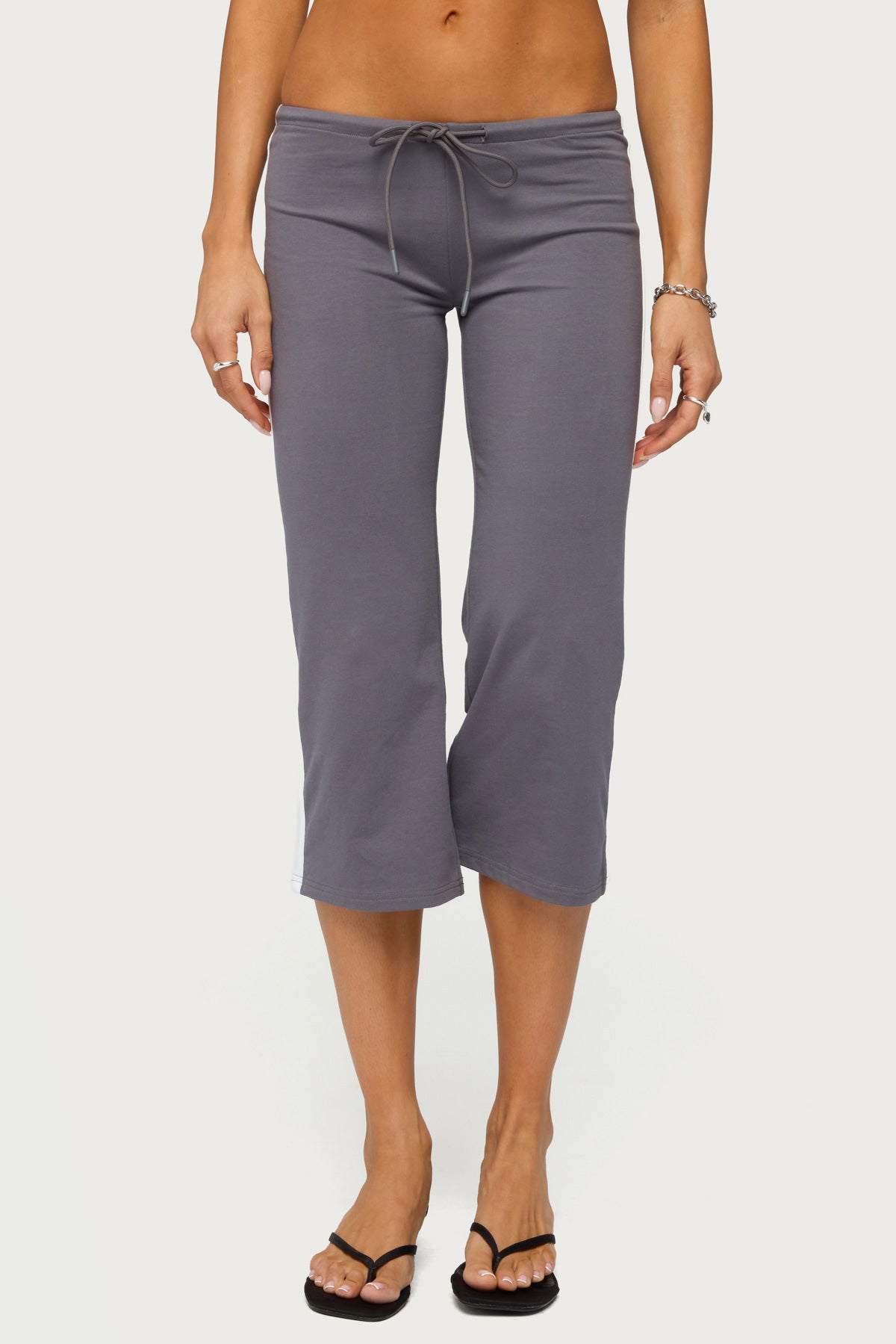 Milene Contrast French Terry Capri Pants - Image 2