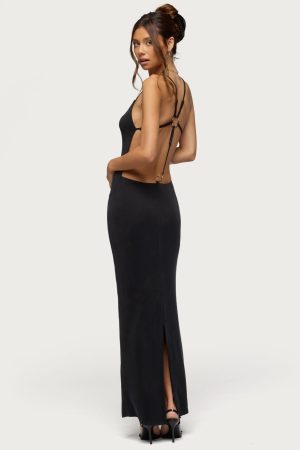 Zhuri Ring Backless Maxi Dress