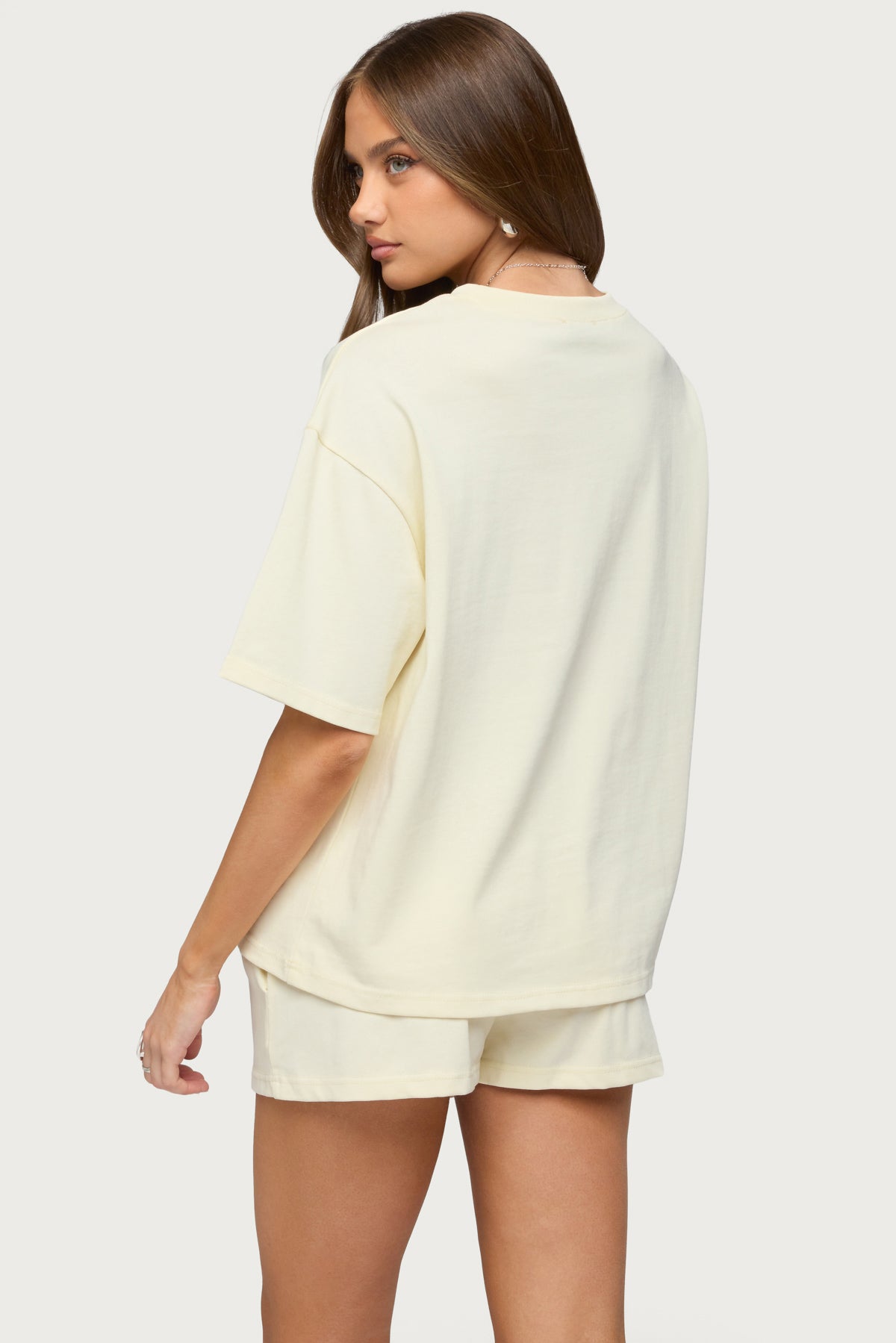 Cecilia Oversized T Shirt - Image 5