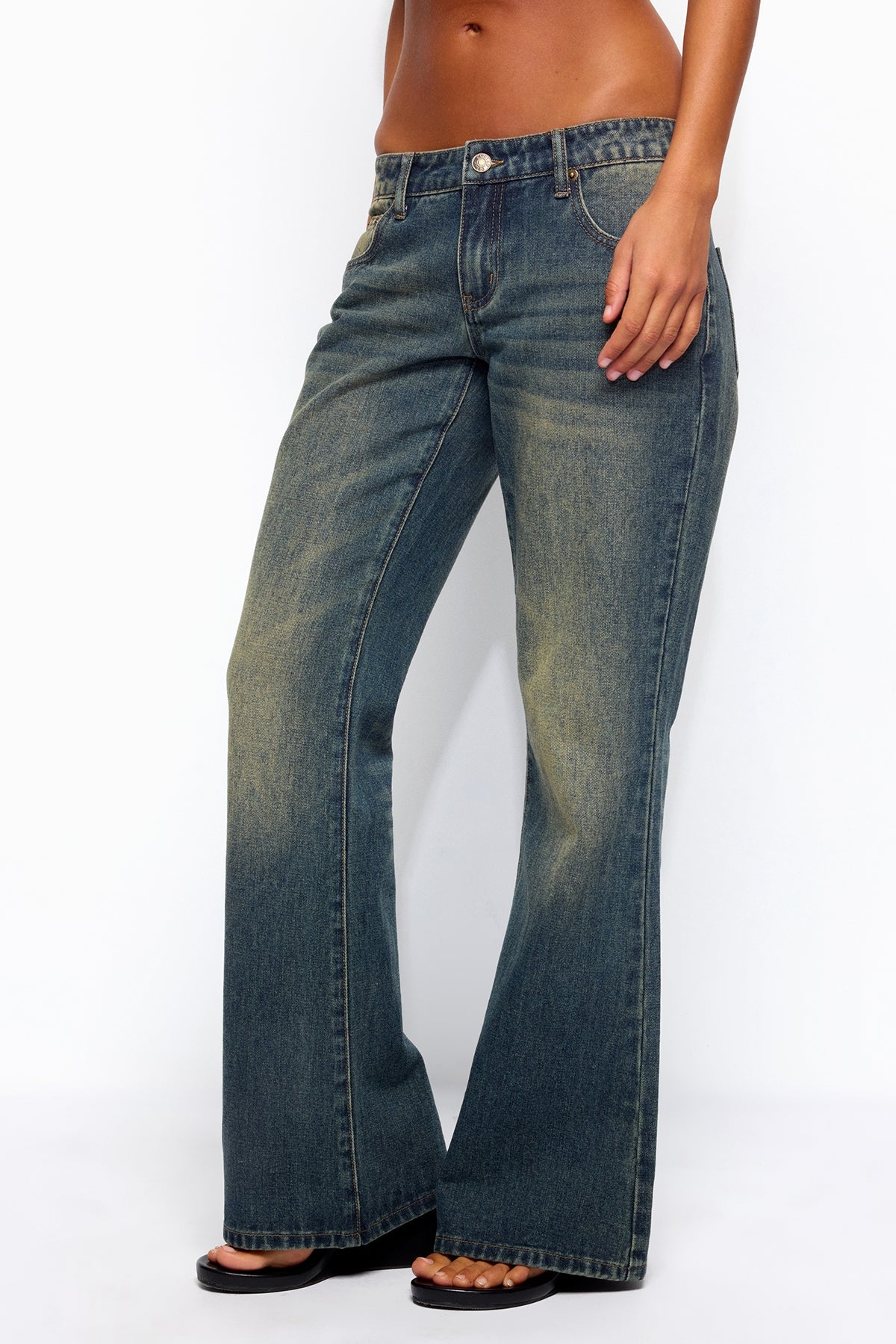 Shirili Low Rise Flared Jeans - Image 3