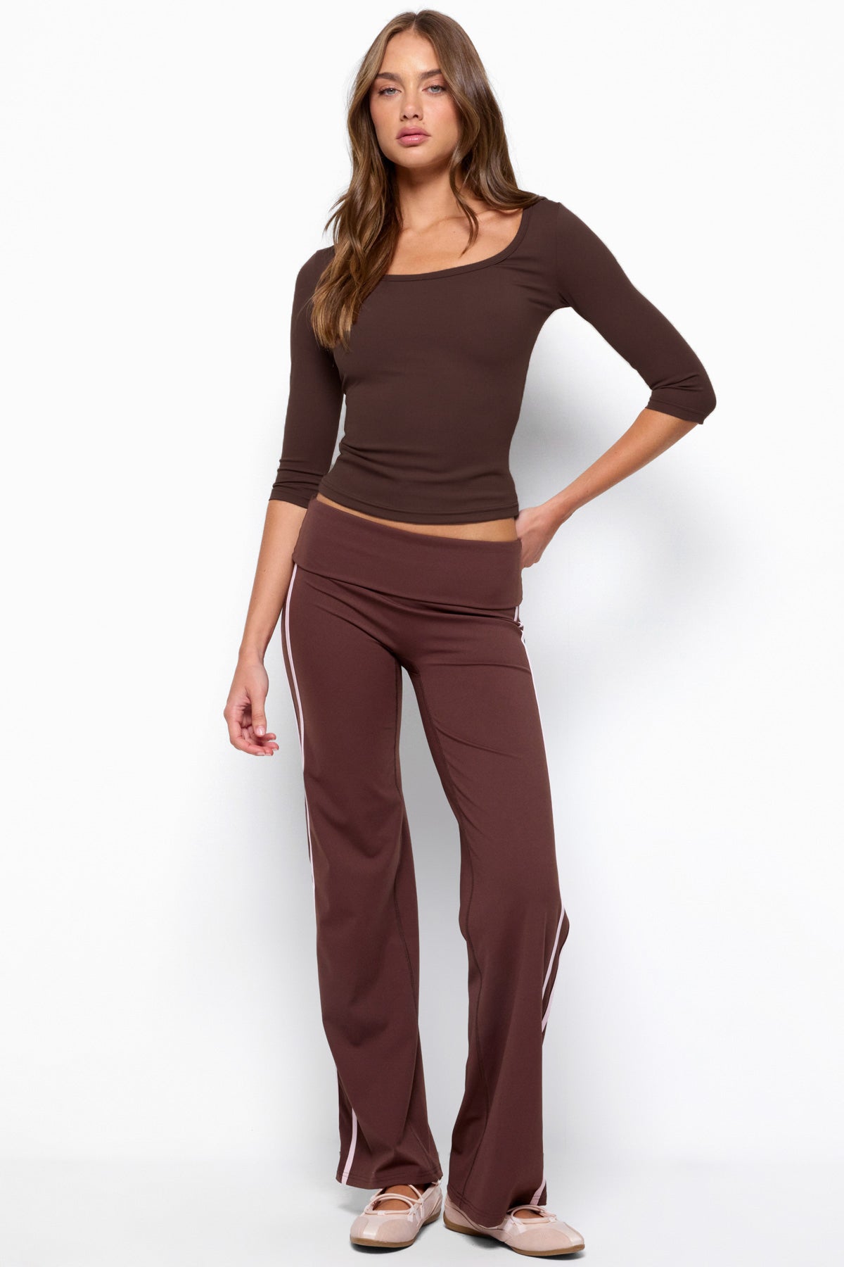 Desi Scoop Neck Three-Quarter Sleeve Top - Image 3