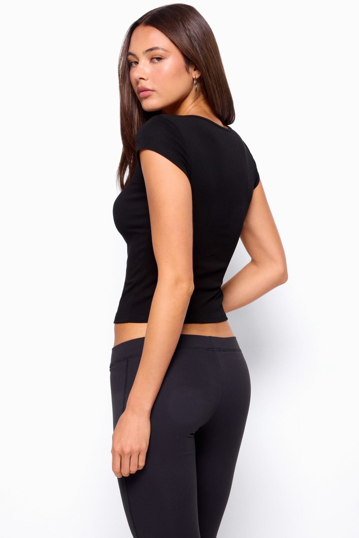 Chari Ribbed Scoop Neck T Shirt - Image 5